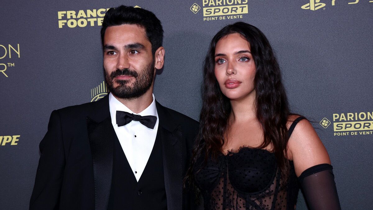 Piłkarz Ilkay Guendogan w towarzystwie żony Sary Arfaoui