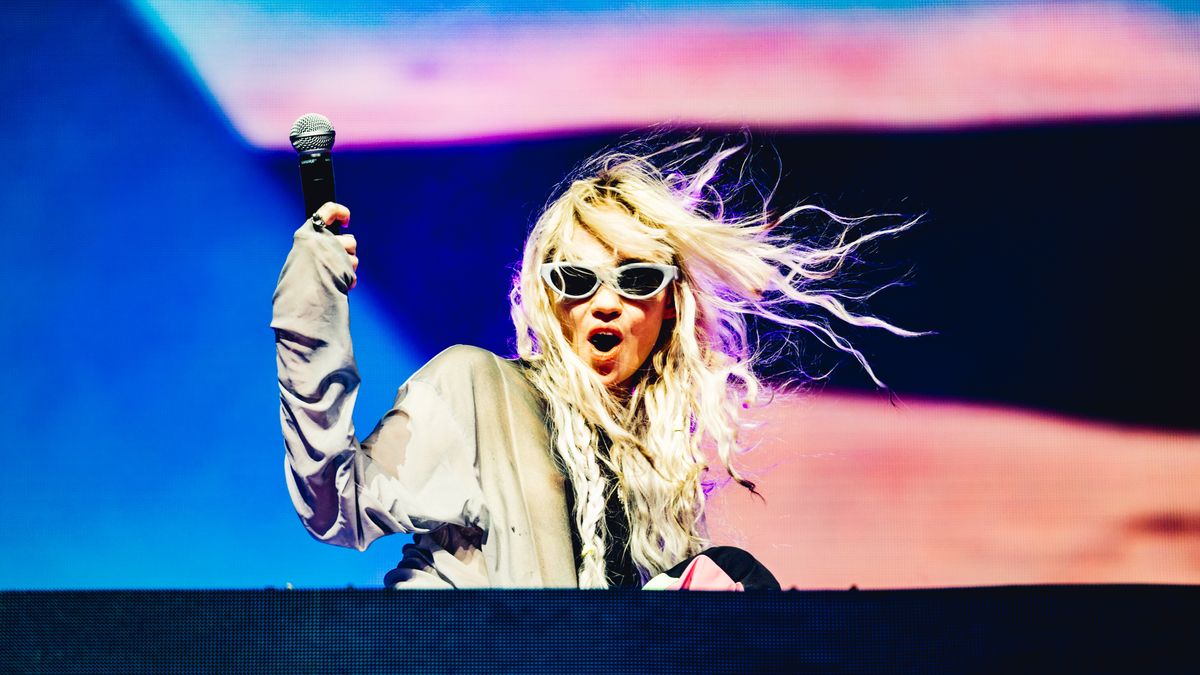 INDIO, CALIFORNIA - APRIL 13: (FOR EDITORIAL USE ONLY) Grimes performs at the Sahara Stage at the 2024 Coachella Valley Music And Arts Festival - Weekend 1 - Day 2 at Empire Polo Club on April 13, 2024 in Indio, California. (Photo by Matt Winkelmeyer/Getty Images for Coachella)
