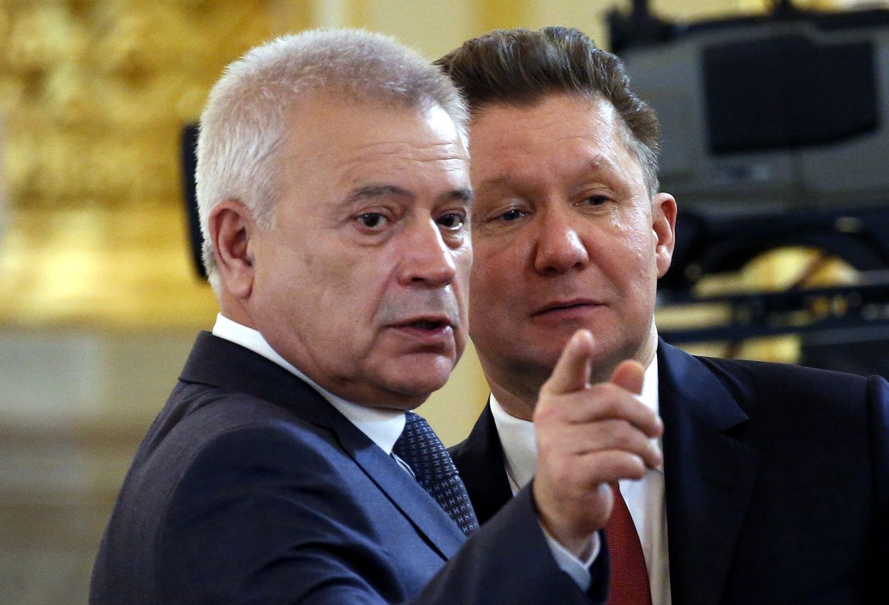 The owner of the oil company Lukoil, Vagit Alekperov, was recognized as the wealthiest Russian.