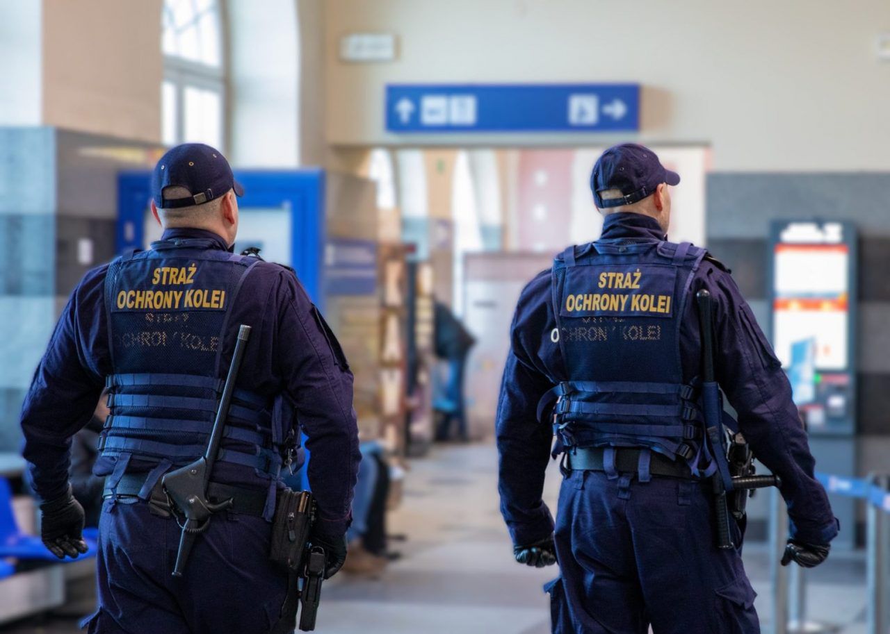 Węgliniec: 33-latek brutalnie zaatakował konduktorkę