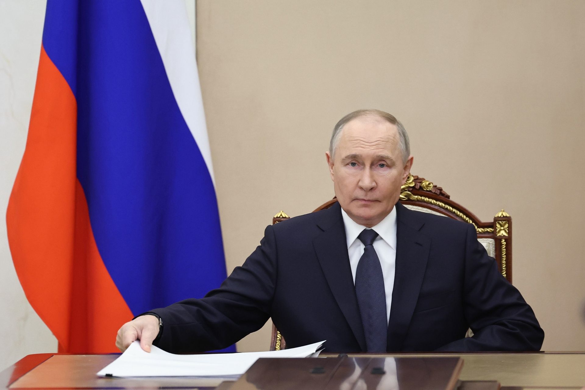 Ma Putina w garści? Rosja zależna jak nigdy