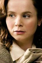 ''The Poisoners'': Emily Watson, Anna Friel i Lena Headey kręcą z jeńcami