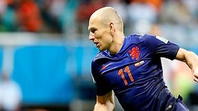 Holandia - Meksyk: Robben faulowany w polu karnym, ale gwizdek milczy