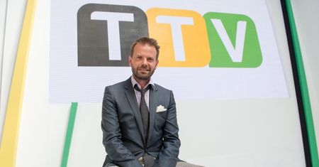 Czy dziennikarz, który "złamał etykę dziennikarską", powinien pracować w Grupie TVN? Zapytaliśmy TVN...