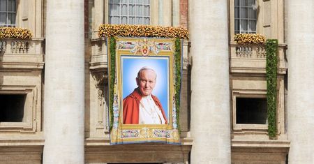 Rocznica śmierci Jana Pawła II. Uroczystości na pl. Piłsudskiego