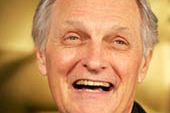 Alan Alda tym razem jako pisarz