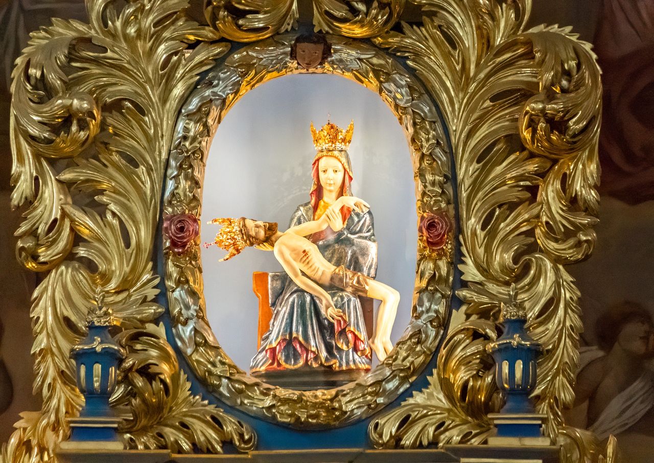Zbliżenie prawdziwej Piety