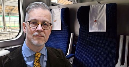 Pisarz podsłuchał rozmowę pasażerek o wojnie. "Żeby was bombardowali"