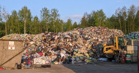 Skandal w Walercinie. Czy to koniec wysypiska w środku wsi?