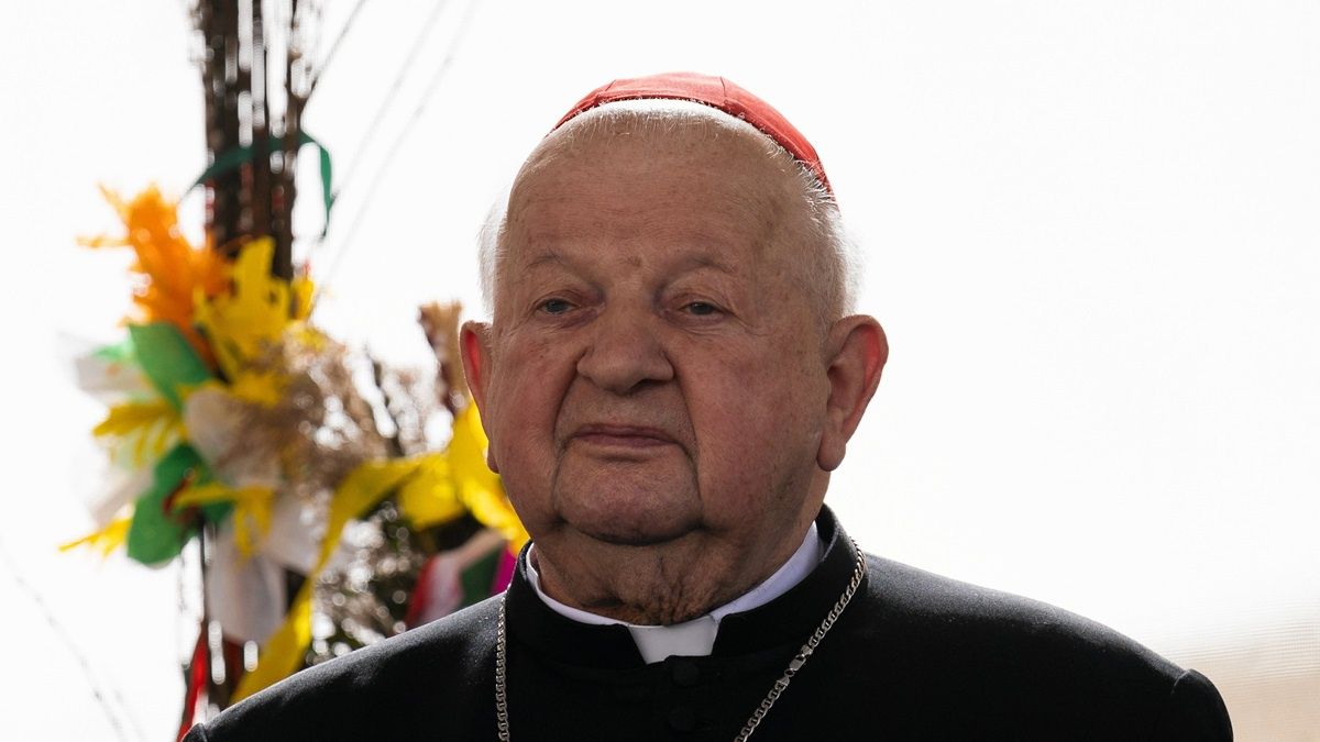 Stanisław Dziwisz nie weźmie udziału w wyborze nowego papieża.
