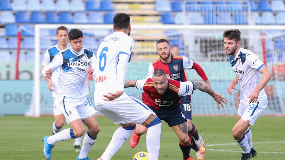 Zdjęcie okładkowe artykułu: PAP/EPA / FABIO MURRU  / Na zdjęciu: mecz Cagliari - Atalanta