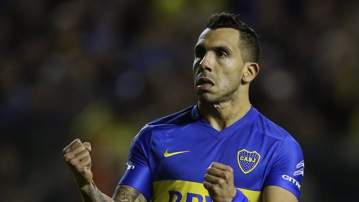 PAP/EPA / EPA/DAVID FERNANDEZ  / Carlos Tevez w barwach Boca Juniors