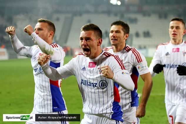 Mateusz Zachara opuścił Górnika Zabrze. Klub czeka wciąż na pieniądze za jego transfer