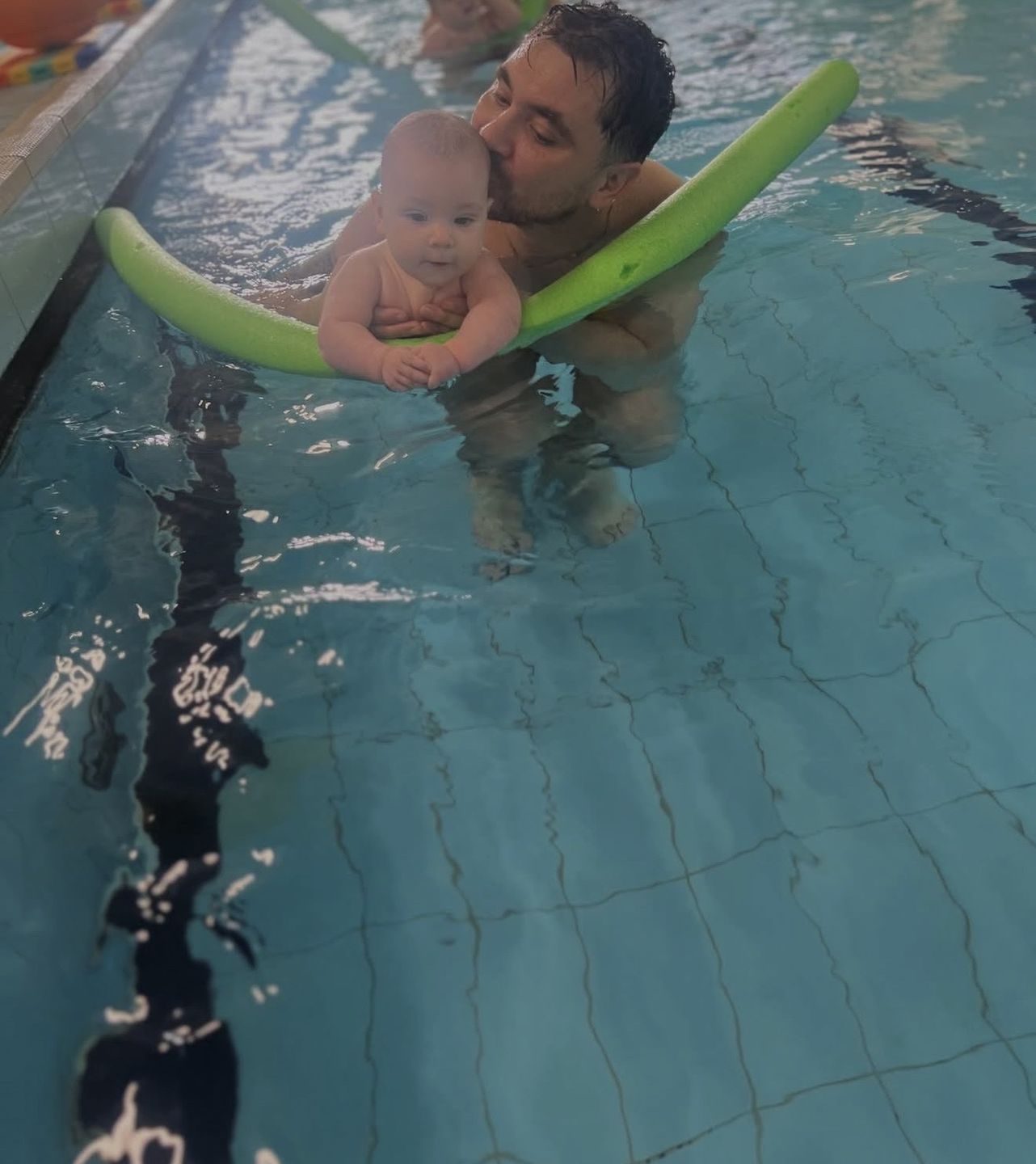 Daniel Martyniuk zabrał syna na basen