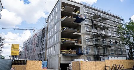 Ceny mieszkań będą spadać? Ekspert studzi nadzieje