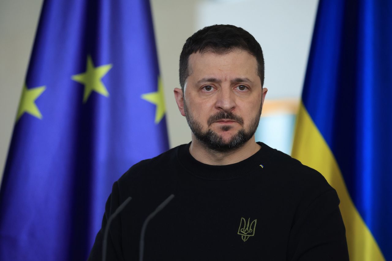 Deadly attack. Zelensky asks the West. "We can stop Russia"