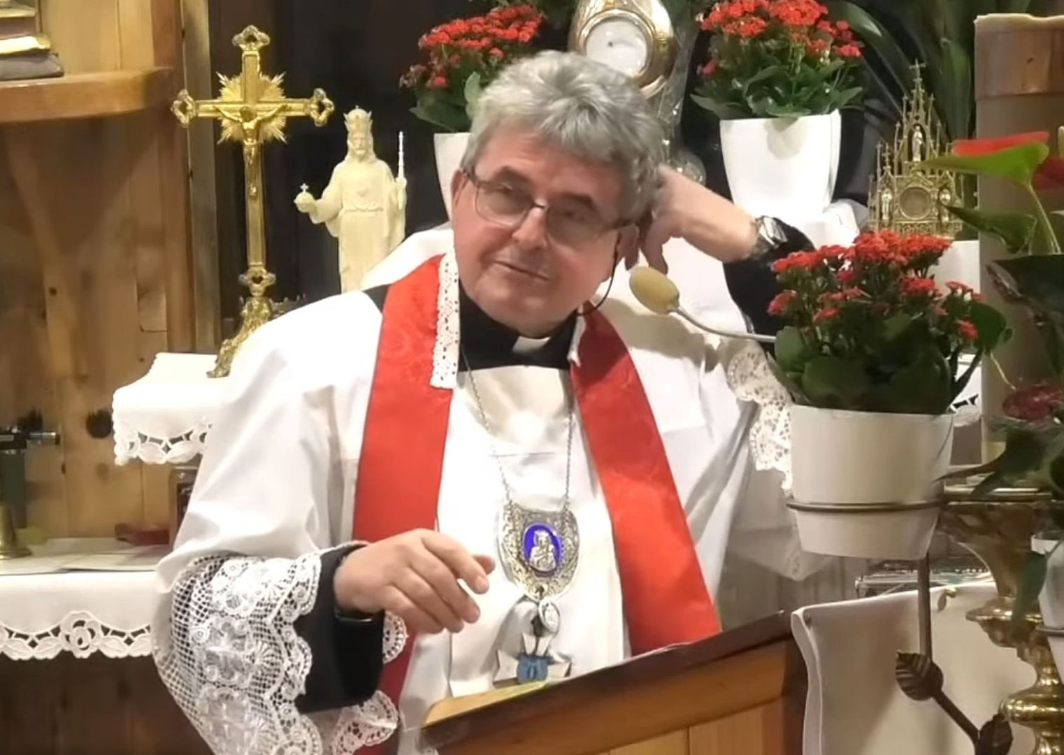 Po skandalicznych słowach księdza Natanka, stowarzyszenie Nasz Bocian  zorganizowało zrzutkę na pozew