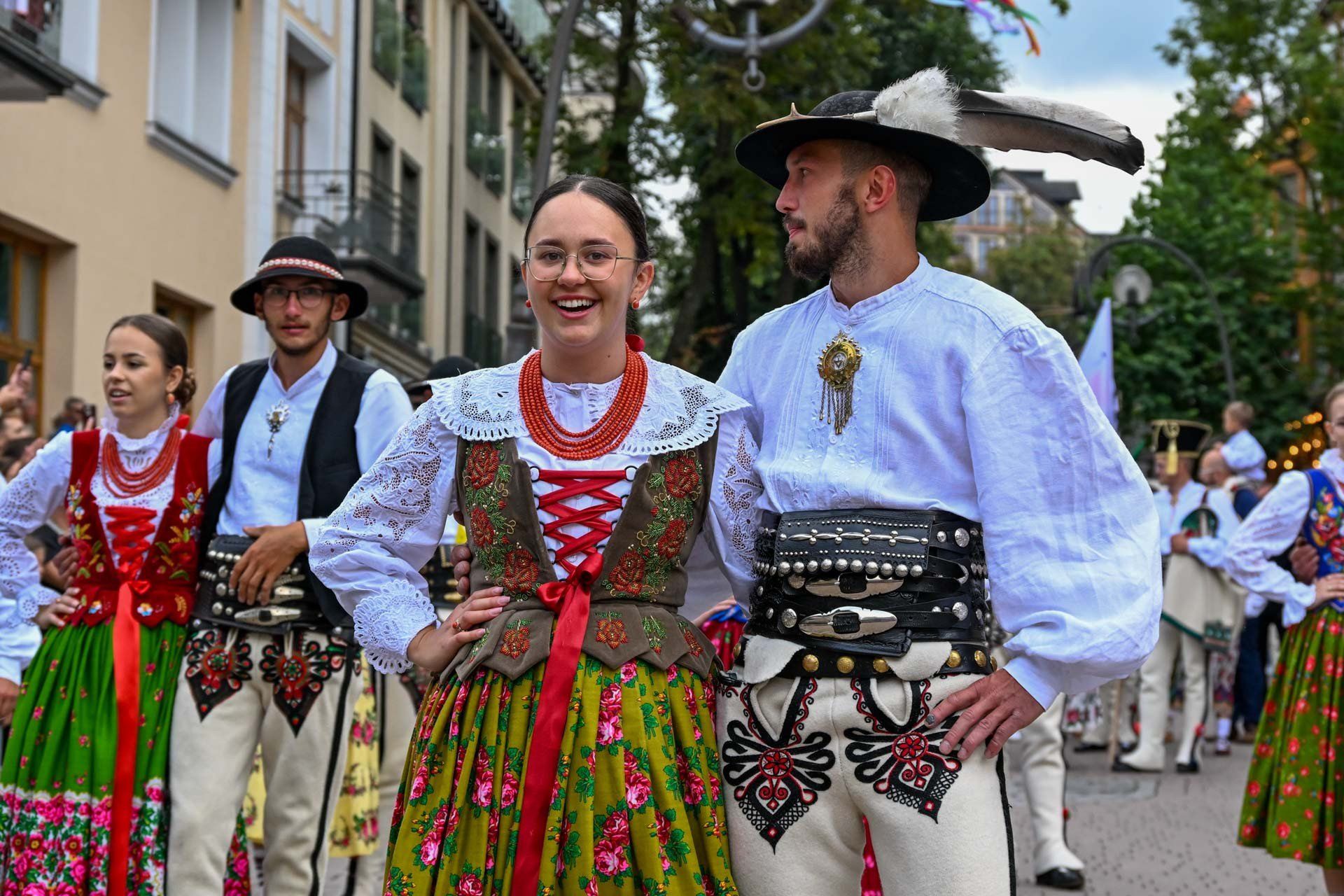 Festiwalowy korowód na Krupówkach