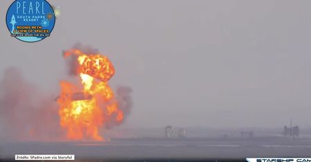 Rakieta firmy Spacex wzleciała na 10 km i pionowo wylądowała. Kilka minut później doszło do eksplozji