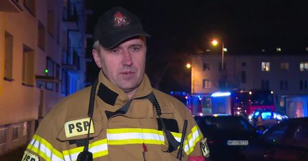 Nie żyje 90-latek, który zatruł się tlenkiem węgla w Jarocinie. Służby ewakuowały kilkadziesiąt osób