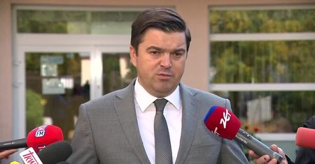 Ministerstwo zdrowia: Dyrektorzy stacji pogotowia nie rozmawiają z ratownikami, choć pieniądze czekają u wojewodów