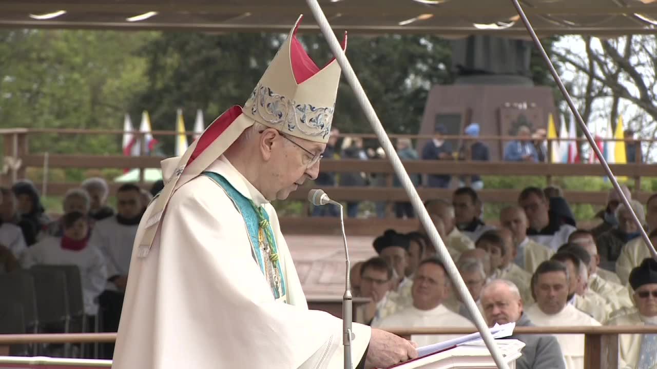 Abp Gądecki: Polska i Ukraina muszą wreszcie odpowiedzieć nawzajem: przebaczamy i prosimy o przebaczenie