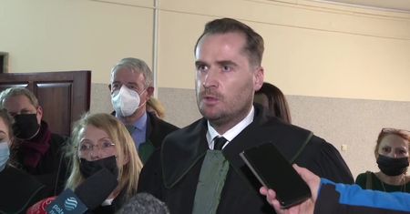 W pożarze escape roomu zginęło pięć 15-latek, ruszył proces. Oskarżony: To moja osobista Golgota