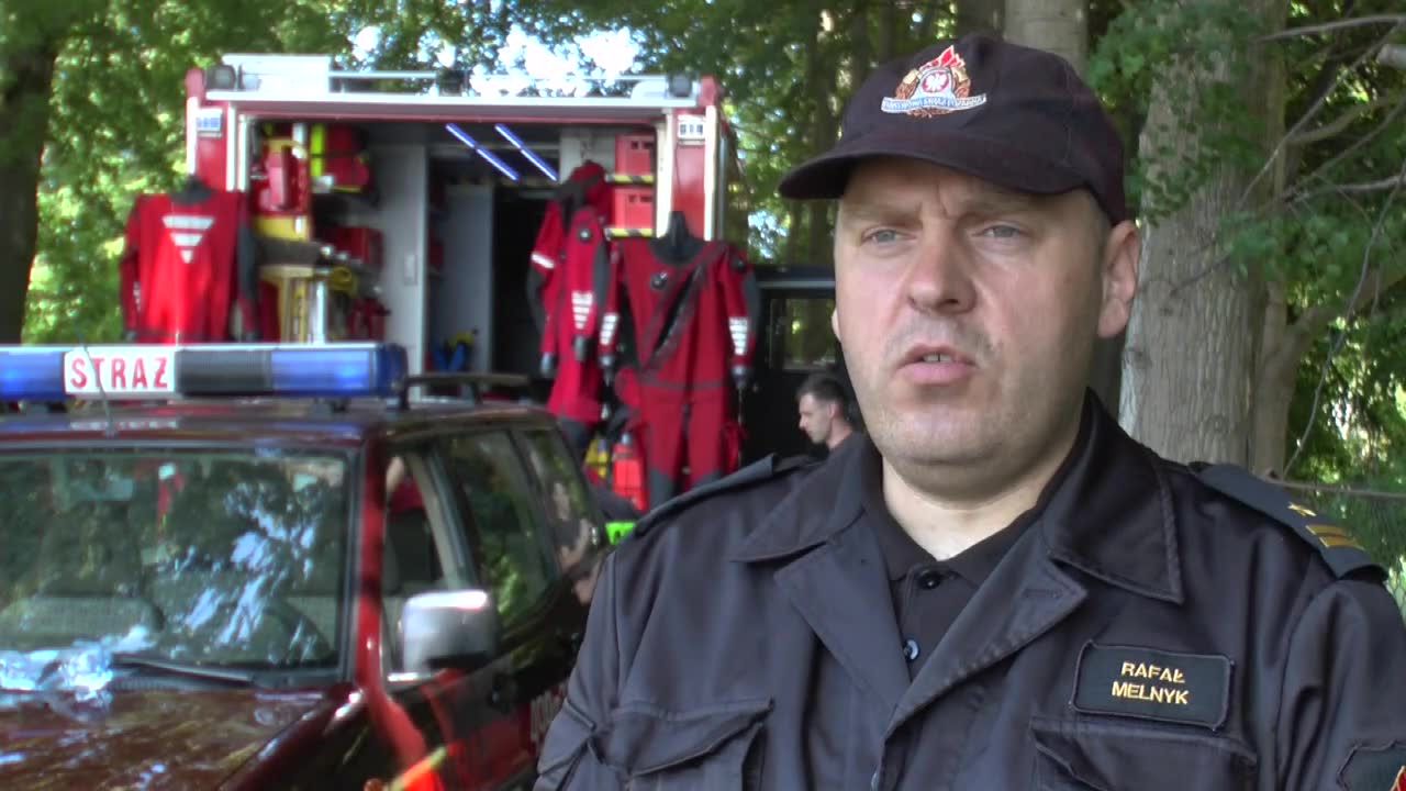 Katastrofa helikoptera na Mazurach. Maszyna wpadła do jeziora Tałty.