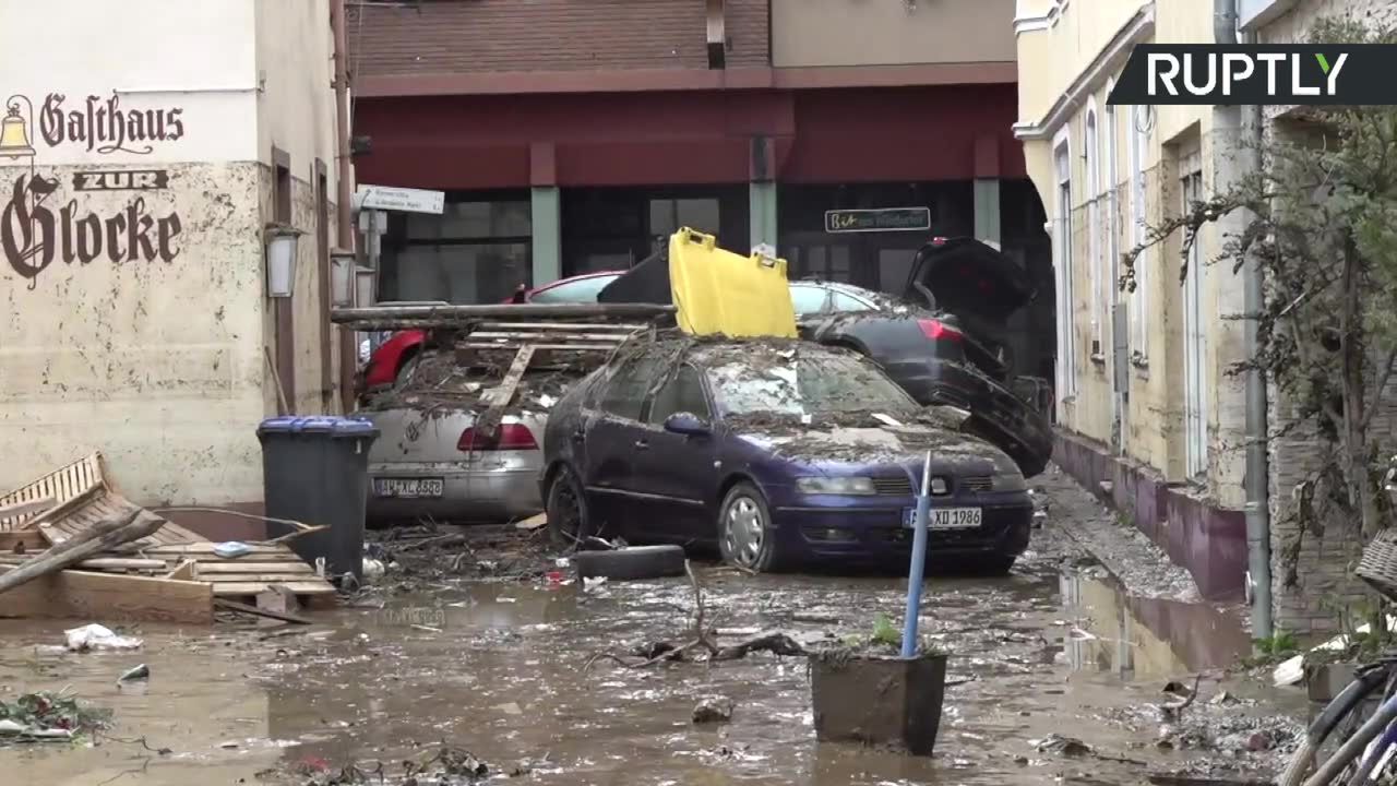 Niszczycielskie powodzie nawiedziły zachodnie Niemcy.