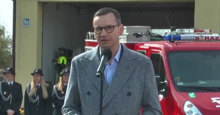 Premier o TK: Są urlopy, choroby. Teraz mamy do czynienia z sytuacją, że ciężko jest zebrać jedenaście osób