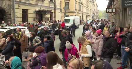 “Niestety przez wojnę nie czujemy świąt”. Wielkanoc w cerkwi prawosławnej w Krakowie