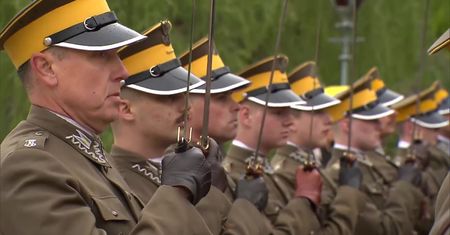 10. Warszawskie Dni Kawaleryjskie. Defilada i uroczystości w Łazienkach Królewskich