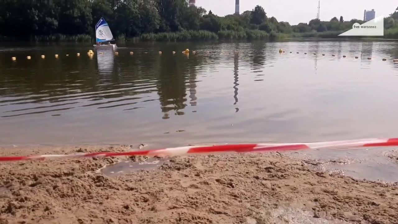 Kąpielisko nad Jeziorkiem Czerniakowskim w Warszawie zamknięte. Pojawiły się sinice