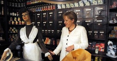 Kto w domu Angeli Merkel chodzi po zakupy