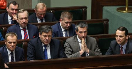 Praca w niedzielę i święta - kogo dotyczy nowelizacja Kodeksu pracy?