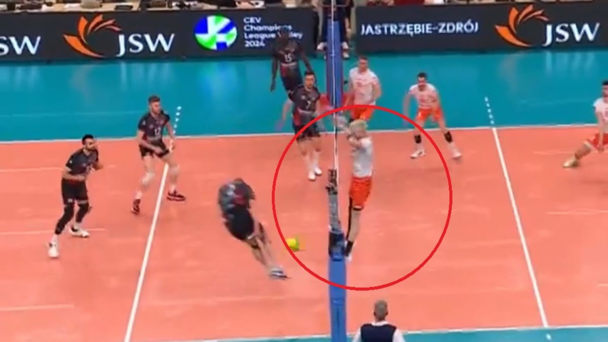 Twitter / Polsat Sport / Tomasz Fornal w meczu Jastrzębskiego Węgla z Ziraatem Bankasi Ankara