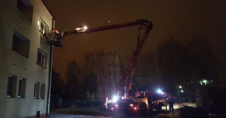 Działania Straży Pożarnej w bursie szkolnej w Ostrowcu Świętokrzyskim