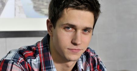 Serialowy Norbert z "Na Wspólnej" rzucił show-biznes i wyjechał z Polski. Tak teraz wygląda Michał Malinowski. Oto co dziś robi (FOTO)