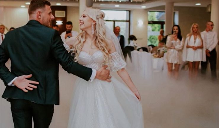 "Halo Polacy". Polki traktują tam jak boginie. "Tu jest całkowicie inny typ kobiety"