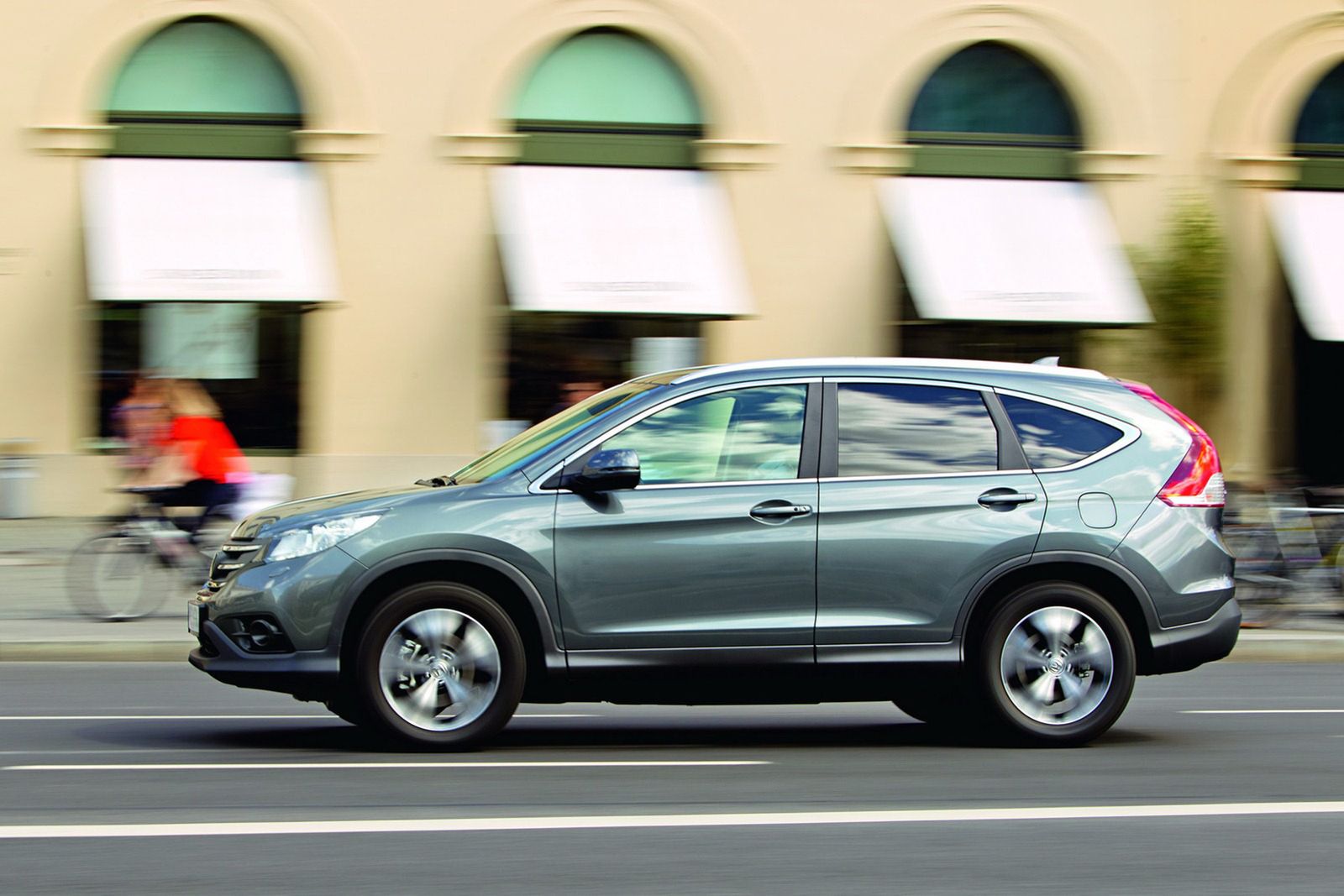 2013 Honda CR-V - obszerna galeria prosto od producenta 29