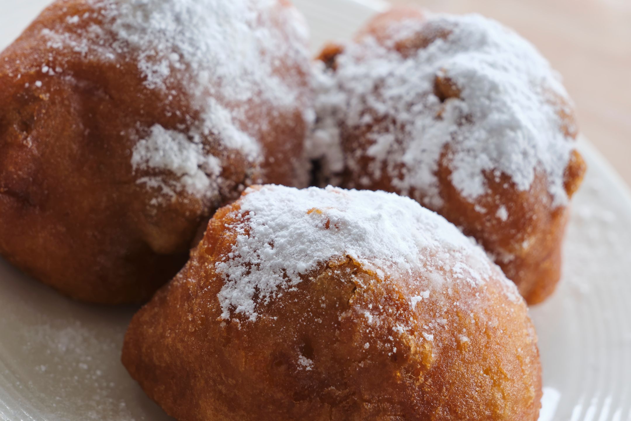 Oliebollen, czyli holenderskie pączki