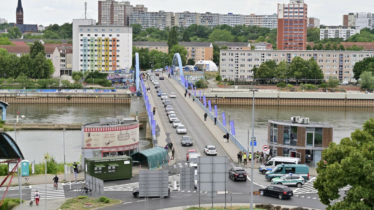 Polsko-niemieckie przejście graniczne Słubice-Frankfurt