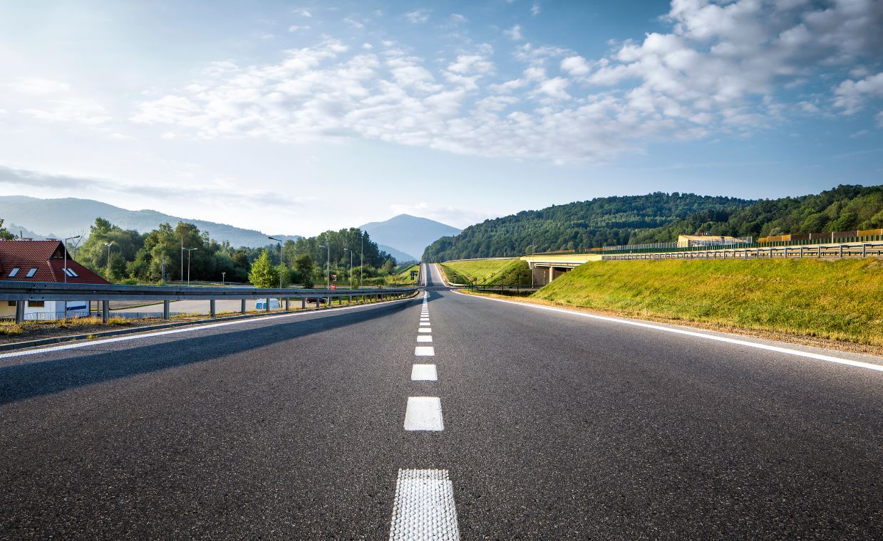 Zmiany i utrudnienia w ruchu pod Krakowem. Wszystko przez budowę tunelu pod zakopianką