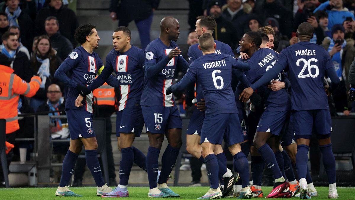 Zdjęcie okładkowe artykułu: Getty Images / Xavier Laine  / Na zdjęciu: piłkarze Paris Saint-Germain