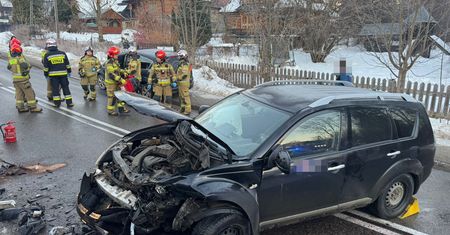 Zakopane: Poranny wypadek na Krzeptówkach. Droga całkowicie zablokowana