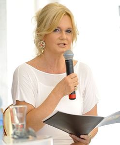 Grażyna Torbicka: gwiazda TVP na festiwalu Dwa Brzegi. Coraz bardziej podobna do matki!