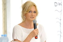 Grażyna Torbicka: gwiazda TVP na festiwalu Dwa Brzegi. Coraz bardziej podobna do matki!