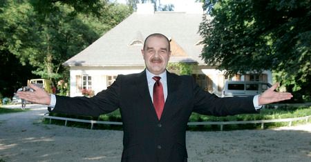 Wójtowie krytykują fabułę serialu "Ranczo"