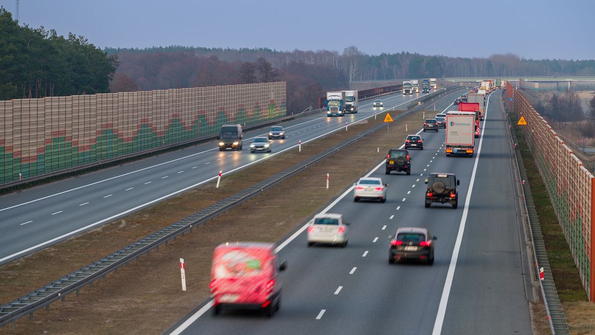 Odcinek autostrady A2 między Łodzią a Warszawą