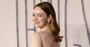Emma Stone zaszalała z dekoltem. Srebrna sukienka robiła wrażenie